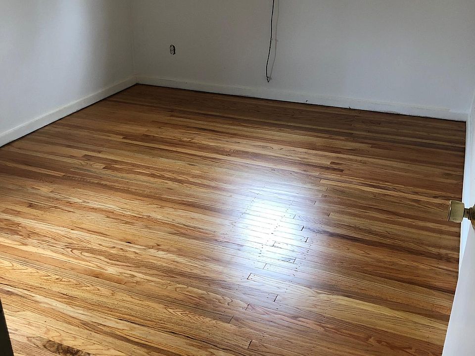2nd image of 162 W Maryland Ave #B