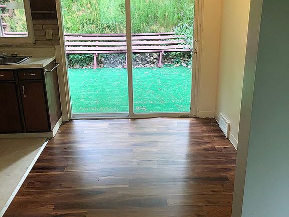 Dinette area onto patio