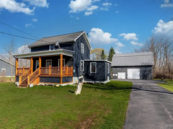 7421 Clinton St, Elma, NY 14059