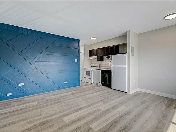 4th image of 7121 Samuel Dr #7141-306