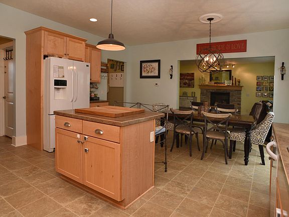 5th image of 3318 Dogwood Ln