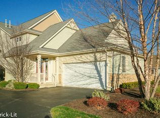 8634 Saddlebred Ct, Frankfort, IL 60423