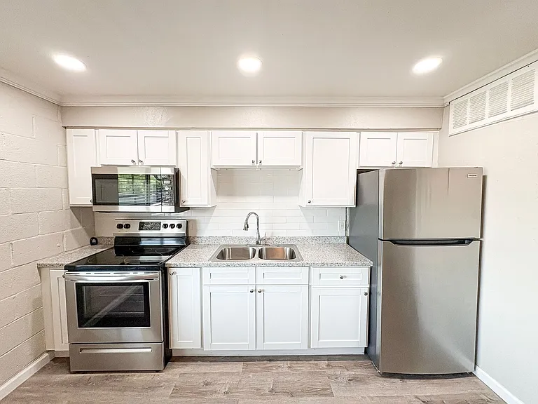 Highland Villa — Photo 12
