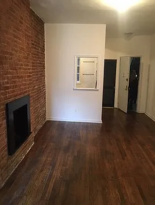 Rented by Eric Goodman Realty Corp | media 20