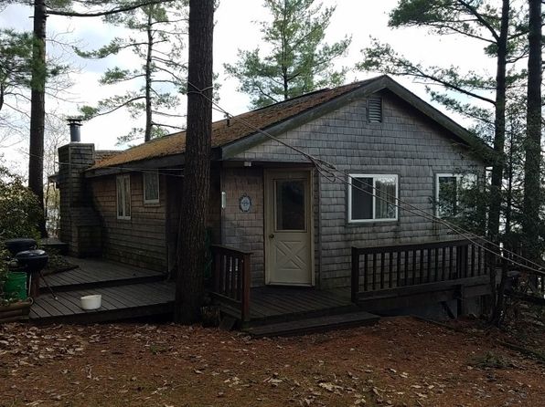 7402 Dewey Point Ln, Harrisville, NY 13648