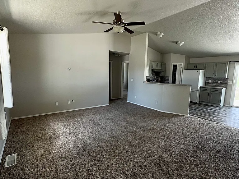 24489 Cascara Ct — Photo 2