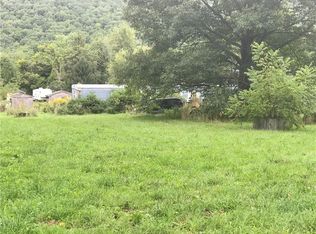 155 Martin Rd, Naples, NY 14512