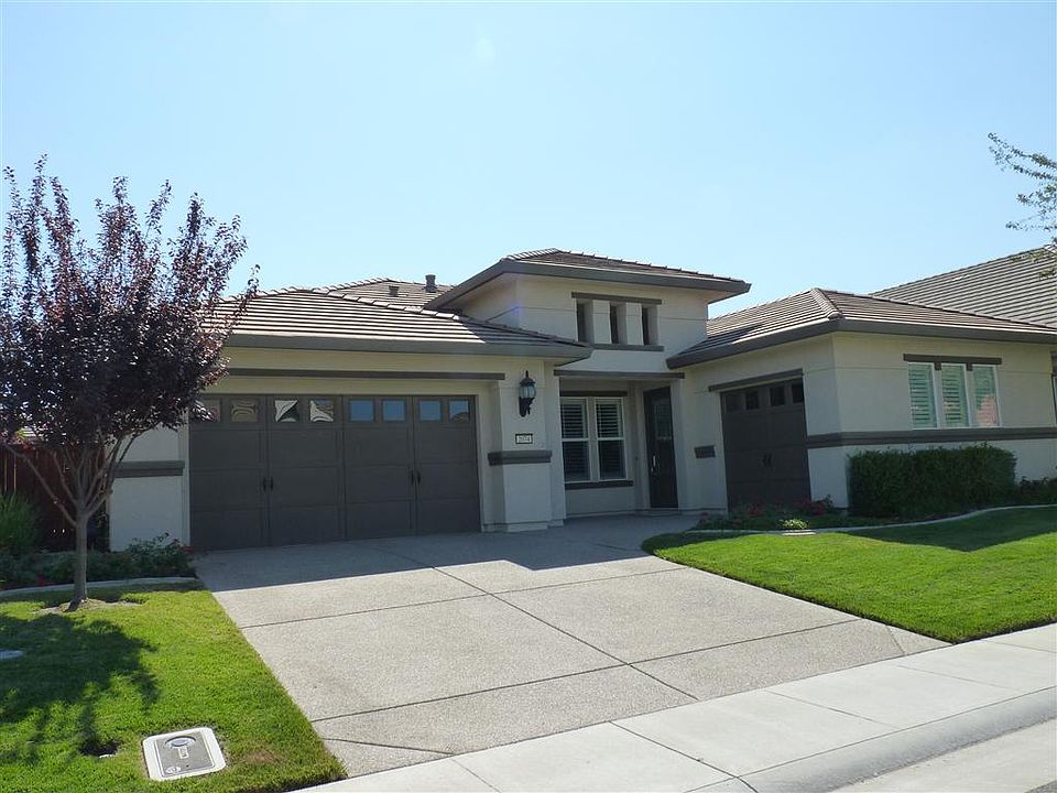 1st image of 2074 Cadaleigh Ln