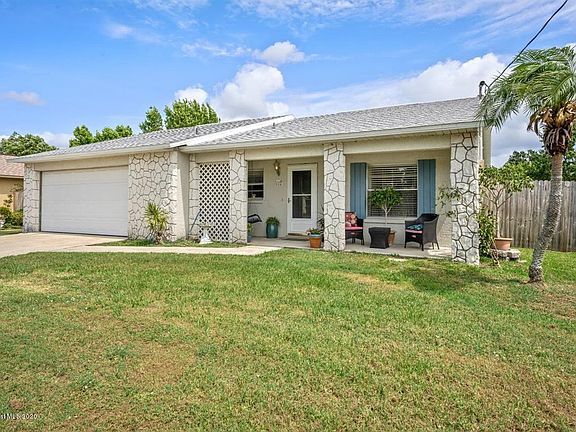 4th image of 1302 Robbinswood Dr
