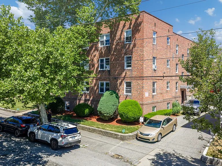 Aster Place — Photo 4
