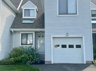 (Undisclosed Address), Farmington, CT 06032