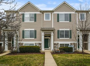 110 Enclave Cir UNIT C, Bolingbrook, IL 60440