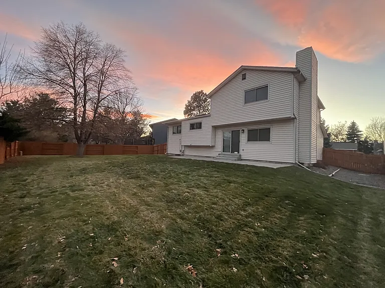 10792 Grove Ln — Photo 20