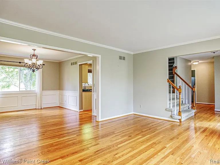 1346 Arbor Creek Dr — Photo 7