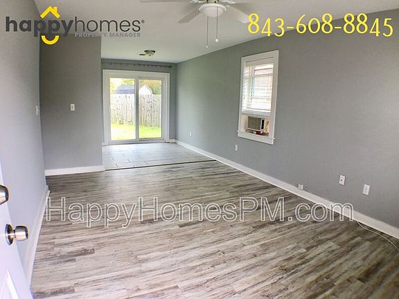 3rd image of 1556 Kemper Ave APT C