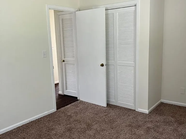 316 Mary Ann Dr #11 — Photo 4
