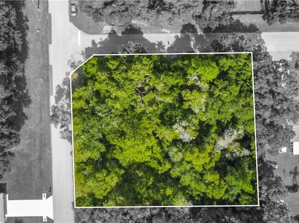 1064 N Charles Ave, Inverness, FL 34453
