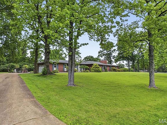 3rd image of 20 Lemp Rd