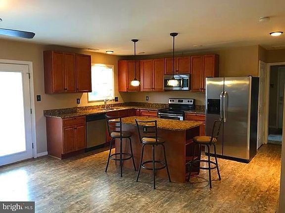 2nd image of 7102 Wild Turkey Dr