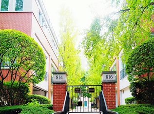 814 Hinman Ave UNIT 6, Evanston, IL 60202