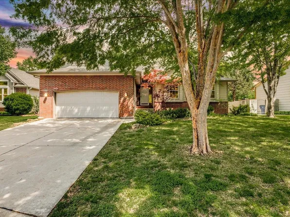 518 S Stoney Point St, Wichita, KS 67209