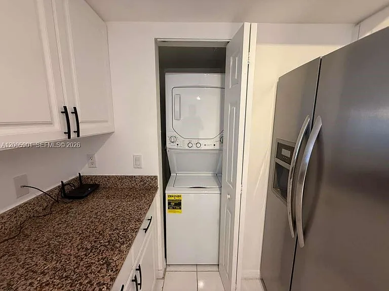 1155 Brickell Bay Dr #606 — Photo 10