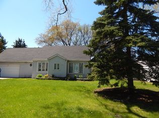 420 Spruce Ave, Bensenville, IL 60106