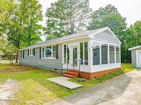 3rd image of 501 Banks Avenue