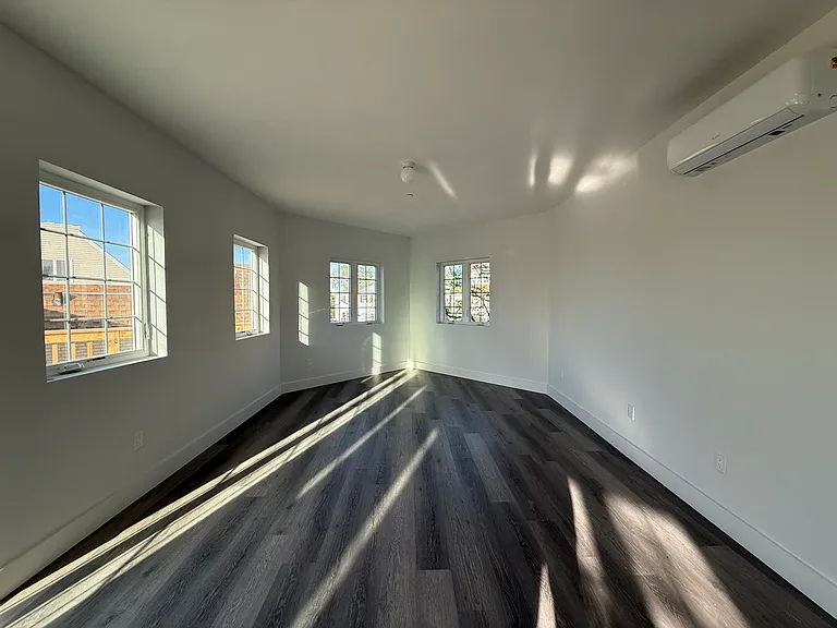 47 Chester Pl #1 — Photo 15