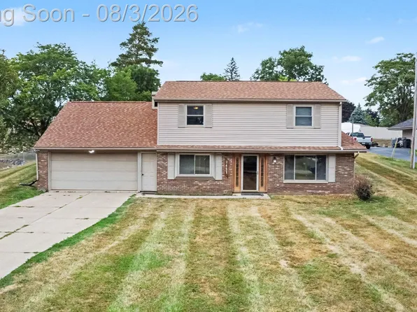 2451 Valleylane Dr, Grand Blanc, MI 48439