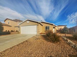 10924 Zafiro St NW, Albuquerque, NM 87114