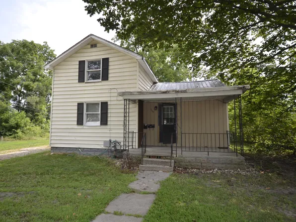 200 S Constantine St, Three Rivers, MI 49093