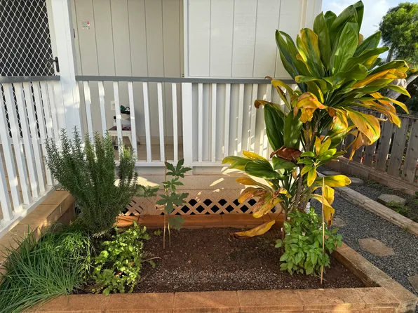 1871 Halekoa Dr, Honolulu, HI 96821