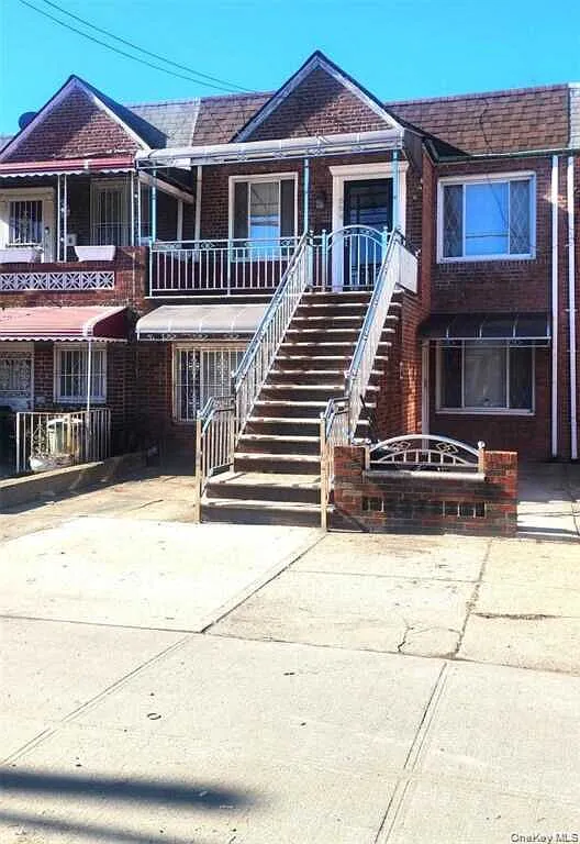 664 Remsen Avenue, New York, NY 11236 — Photo 1