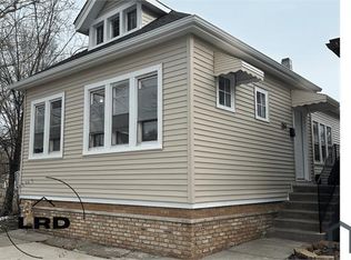 251 W 115th St, Chicago, IL 60628