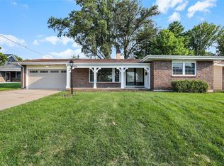 11600 Villa Dorado Dr, Saint Louis, MO