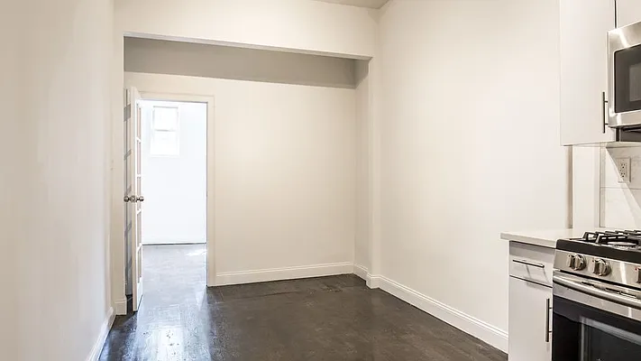 Rented by Nooklyn NYC LLC | media 64