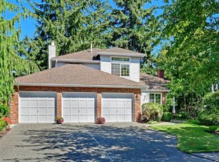 15526 93rd Ct NE, Bothell, WA 98011