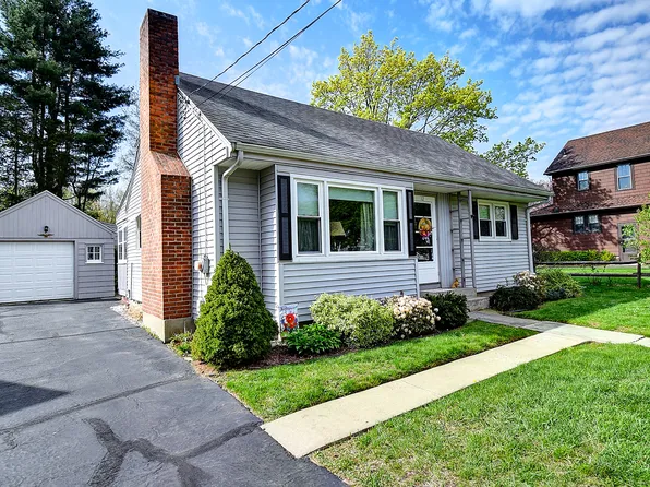 12 Howard Avenue, Wethersfield, CT 06109