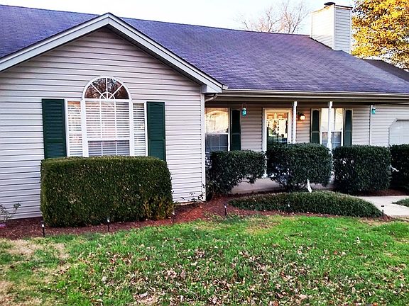 2nd image of 209 Blue Lake Ln
