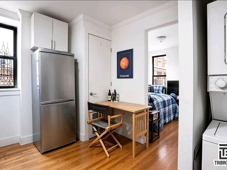 346 E 110th St #2C — Photo 4