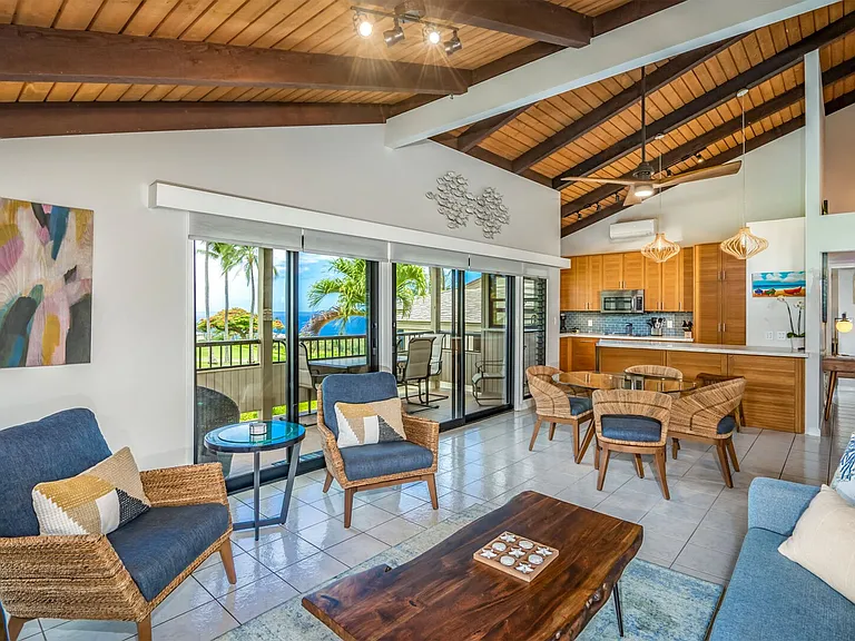 Wailea Ekolu Pl — Photo 3