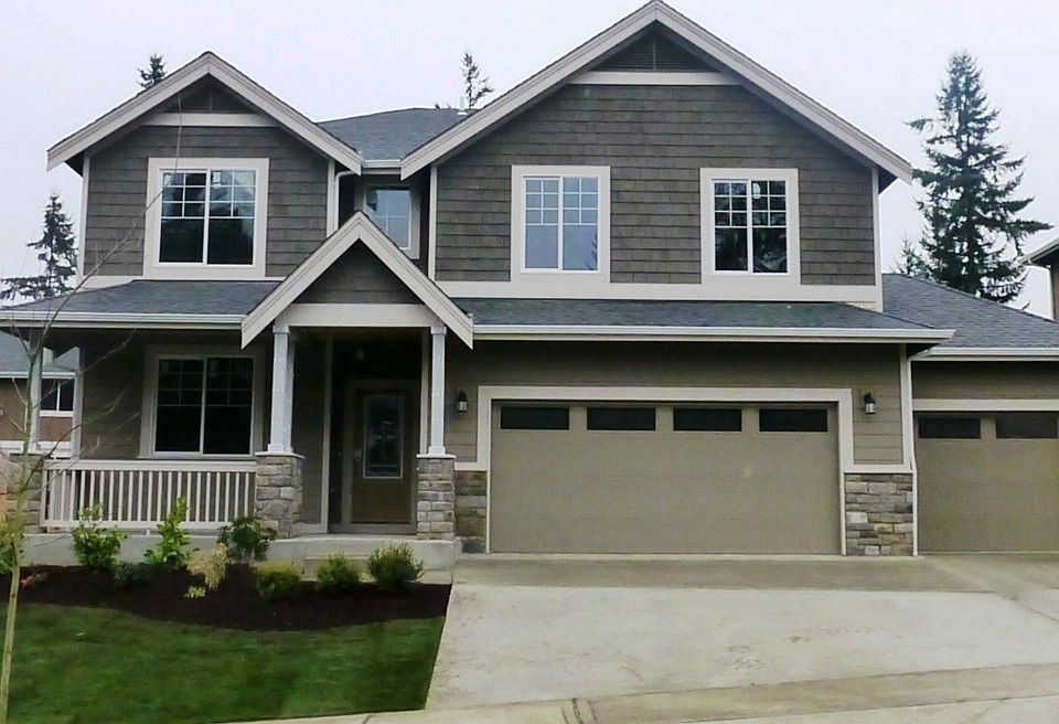 1st image of 3921 20th Ave NE
