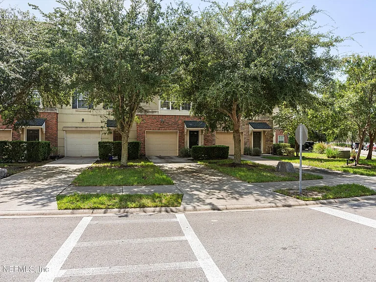 4368 Ellipse Dr — Photo 1