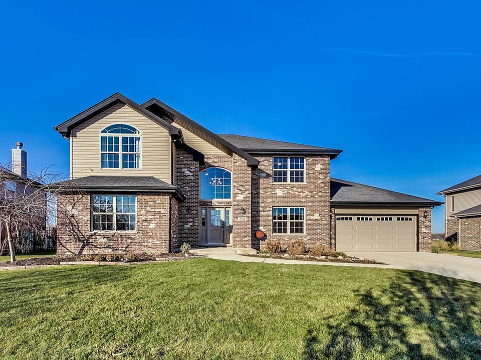1st image of 15922 Iroquois Dr