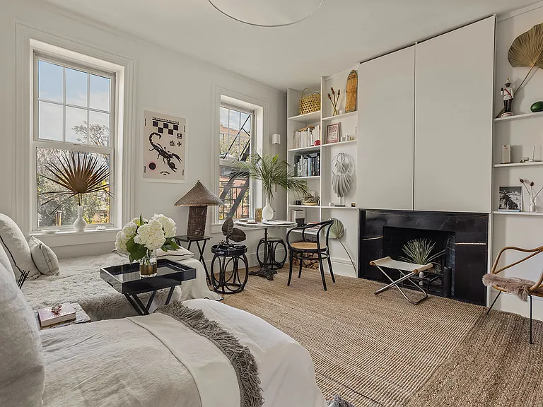 344 W 12th St #5B — Photo 1