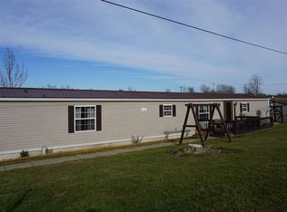 1039 Davis Rd, Falmouth, KY 41040