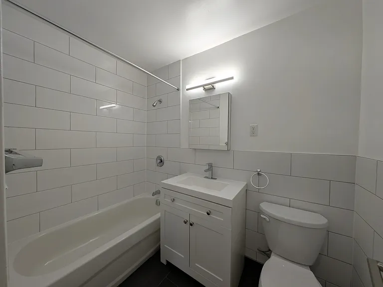 15 Brookland Ave #106 — Photo 13