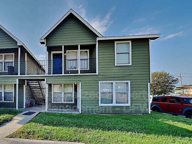 1st image of 345 Ware Dr