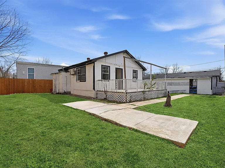 3531 Cedar Hill Ln #2 — Photo 22